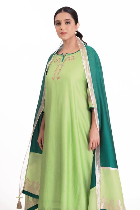 Bhavik Shah_Green Chanderi Silk, Cotton, Silk, Chanderi, Tissue Placement Kurta Pant Set _Online_at_Aza_Fashions