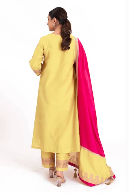 Bhavik Shah Chanderi Silk Embroidered Kurta Pant Set 