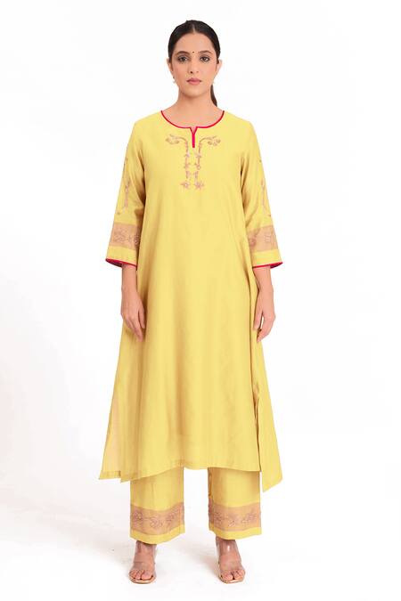 Bhavik Shah_Yellow Chanderi Silk, Cotton, Silk, Chanderi, Tissue Embroidery Kurta Pant Set _at_Aza_Fashions