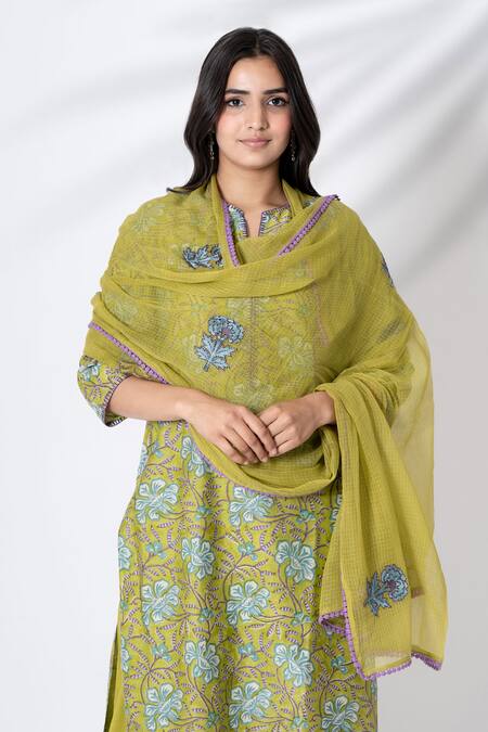 Shop_Kameez_Green Chanderi, Cotton, Kota Doria Embroidery Split Flower Print Kurta Pant Set _Online_at_Aza_Fashions