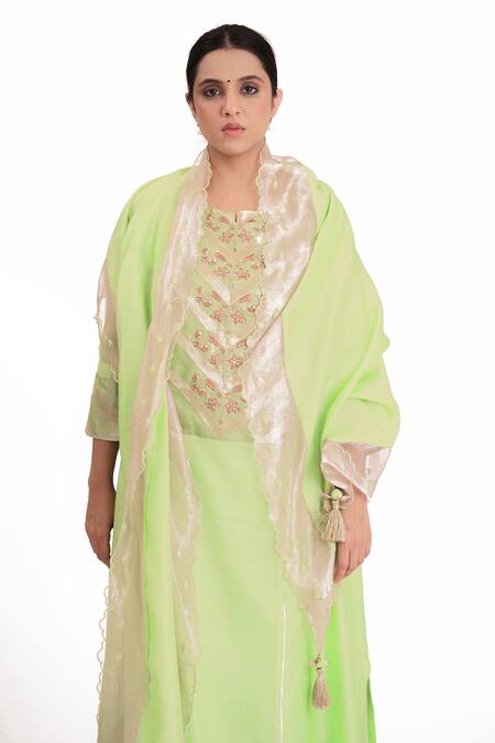 Bhavik Shah_Green Chanderi Silk, Handloom Cotton, Chanderi, Floral Placement Kurta Pant Set _at_Aza_Fashions