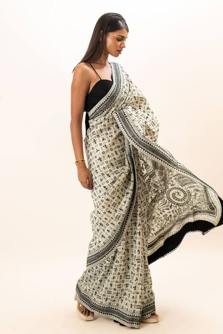 Shop Oshi By Shikha Black Silk, Cotton, Linen Embroidery Sweetheart Katha Work Saree With Blouse Online at Aza Fashions Shop_Oshi By Shikha_Black Silk, Cotton, Linen Embroidery Sweetheart Katha Work Saree With Blouse _Online_at_Aza_Fashions