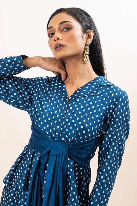 Buy Oshi By Shikha Blue Silk, Taffeta Embroidery Floral Print Blazer And Pant Set Online at Aza Fashions Buy_Oshi By Shikha_Blue Silk, Taffeta Embroidery Floral Print Blazer And Pant Set _Online_at_Aza_Fashions