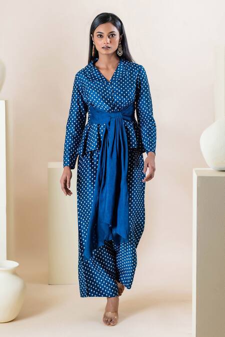 Oshi By Shikha Blue Silk, Taffeta Embroidery Floral Print Blazer And Pant Set at Aza Fashions Oshi By Shikha_Blue Silk, Taffeta Embroidery Floral Print Blazer And Pant Set _at_Aza_Fashions