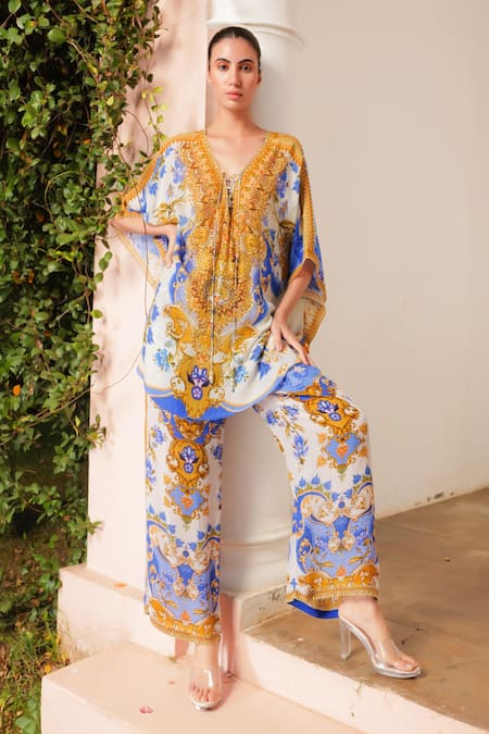 Zariaah_White Viscose Silk Printed Floral Palazzo Pant  _Online_at_Aza_Fashions