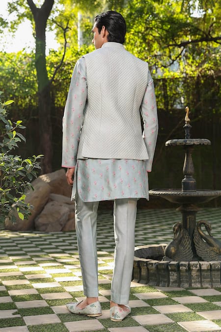 Label Niti Bothra Quilted Floral Embroidered Kurta Set 