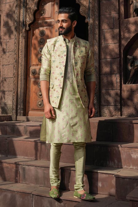 Label Niti Bothra Green Silk, Chanderi Embroidery Floral Print Quilted Bundi Kurta Set Online at Aza Fashions Label Niti Bothra_Green Silk, Chanderi Embroidery Floral Print Quilted Bundi Kurta Set _Online_at_Aza_Fashions