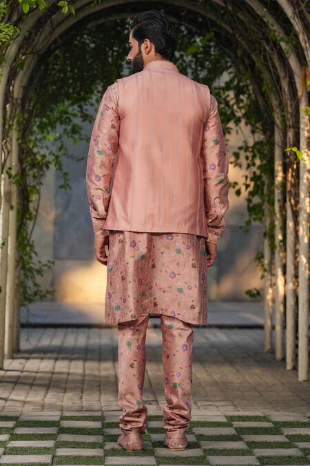 Label Niti Bothra Embroidered Nehru Jacket & Kurta Set 
