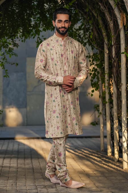 Buy_Label Niti Bothra_Ivory Silk, Chanderi Embroidery Bundi And Floral Print Kurta Set 