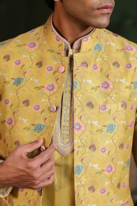 Buy_Label Niti Bothra_Yellow Silk, Chanderi Beads, Embroidery Gota Placket Kurta Set _Online_at_Aza_Fashions