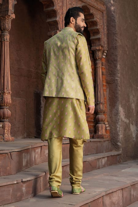 Label Niti Bothra Bouquet Print Silk Chanderi Nehru Jacket 