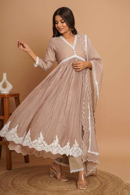 Gulabik Jaipur_Beige Handloom Cotton, Chanderi Lace Gardenia Fleur Embellished Anarkali Set _Online_at_Aza_Fashions
