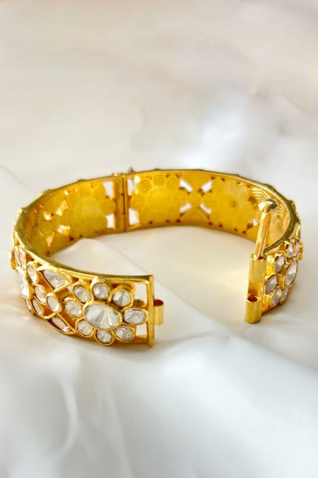 Osvag India Floral Cutwork Bangle 