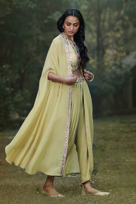 Basanti - Kapde Aur Koffee Green Georgette Sequins, Embroidery Halter Neck Border Cape And Dhoti Pant Set Online at Aza Fashions Basanti - Kapde Aur Koffee_Green Georgette Sequins, Embroidery Halter Neck Border Cape And Dhoti Pant Set _Online_at_Aza_Fashions