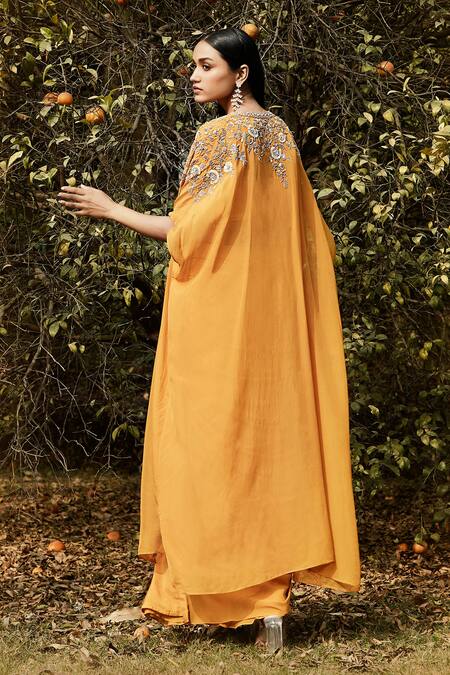 Basanti - Kapde Aur Koffee_Orange Georgette Sequins, Cut Work, Floral Embroidered Cape And Dhoti Pant Set _at_Aza_Fashions