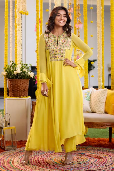 Label Sanya Gulati Resham Embroidered Kurta & Pant Set 