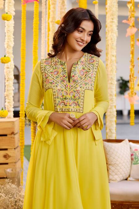 Shop_Label Sanya Gulati_Yellow Georgette, Linen, Silk Cut Work, Embroidery Resham Kurta And Pant Set _Online_at_Aza_Fashions