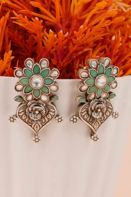 Sangeeta Boochra Natasha Paisley Bloom Kundan Earrings 