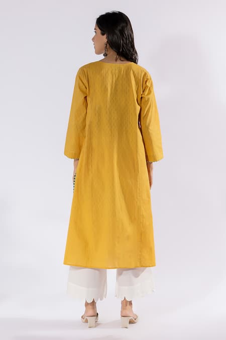 Pants And Pajamas Floral Embroidered Dobby Kurta 