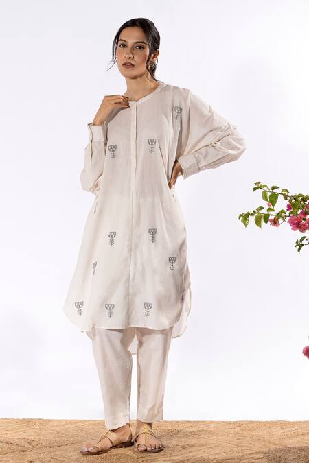 Buy Pants And Pajamas White Cotton Embroidery Mandarin Collar Chikan Kurta And Pant Set Online at Aza Fashions Buy_Pants And Pajamas_White Cotton Embroidery Mandarin Collar Chikan Kurta And Pant Set _Online_at_Aza_Fashions
