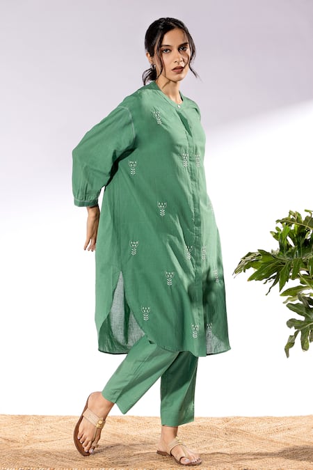 Pants And Pajamas Green Cotton Embroidery Mandarin Collar Thread Work Kurta And Pant Set Online at Aza Fashions Pants And Pajamas_Green Cotton Embroidery Mandarin Collar Thread Work Kurta And Pant Set _Online_at_Aza_Fashions