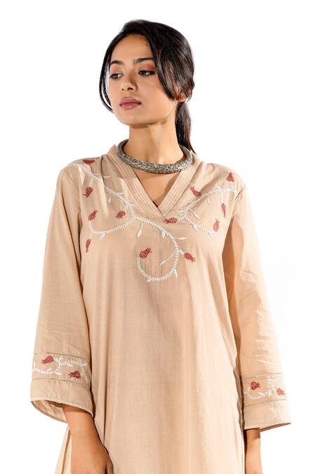 Buy Pants And Pajamas Beige Cotton Embroidery V-neck Floral Thread Kurta And Flared Pant Set Online at Aza Fashions Buy_Pants And Pajamas_Beige Cotton Embroidery V-neck Floral Thread Kurta And Flared Pant Set _Online_at_Aza_Fashions