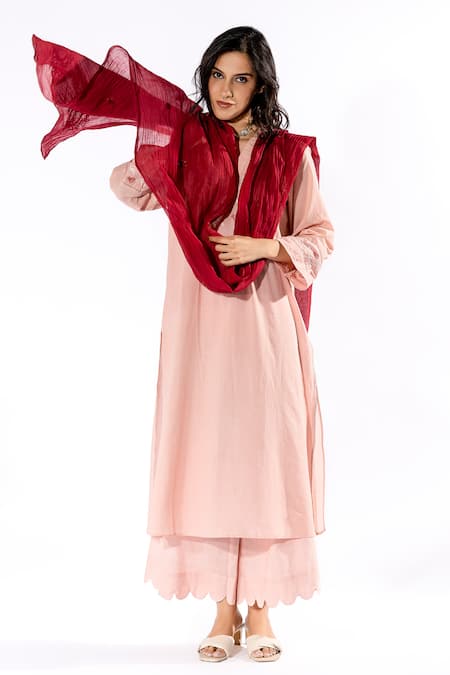 Pants And Pajamas Floral Embroidered Kurta & Flared Pant Set 