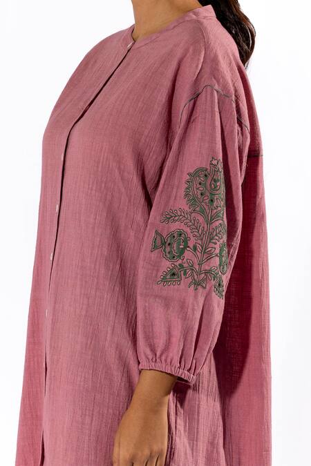 Shop Pants And Pajamas Pink Cotton Embroidery Round Neck Sleeves Kurta And Pant Set Online at Aza Fashions Shop_Pants And Pajamas_Pink Cotton Embroidery Round Neck Sleeves Kurta And Pant Set _Online_at_Aza_Fashions