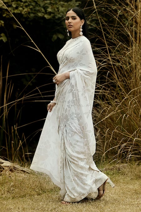 Basanti - Kapde Aur Koffee White Georgette Sequins, Beads, Floral Embellished Pre-draped Saree With Blouse Online at Aza Fashions Basanti - Kapde Aur Koffee_White Georgette Sequins, Beads, Floral Embellished Pre-draped Saree With Blouse_Online_at_Aza_Fashions