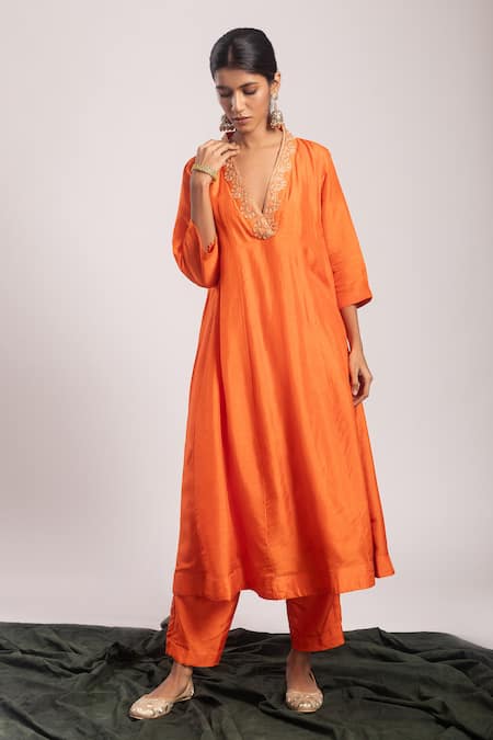 Tuli_Orange Embroidery V-neck Kasi A-line Kurta With Pant _Online_at_Aza_Fashions