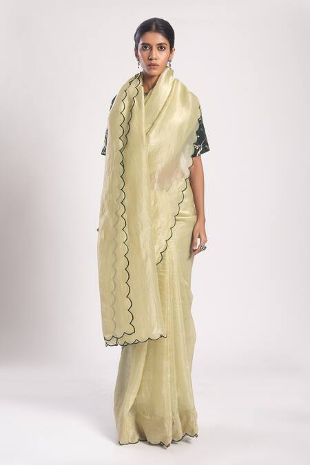 Tuli Green Silk, Organza Embroidery Round Neck Pastel Scallop Trimmed Saree And Blouse Online at Aza Fashions Tuli_Green Silk, Organza Embroidery Round Neck Pastel Scallop Trimmed Saree And Blouse _Online_at_Aza_Fashions