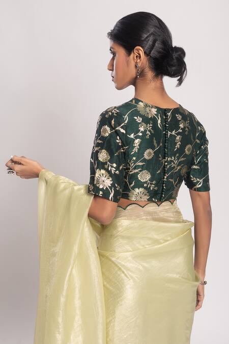 Tuli Green Silk, Organza Embroidery Round Neck Pastel Scallop Trimmed Saree And Blouse at Aza Fashions Tuli_Green Silk, Organza Embroidery Round Neck Pastel Scallop Trimmed Saree And Blouse _at_Aza_Fashions