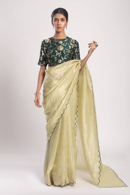 Buy Tuli Green Silk, Organza Embroidery Round Neck Pastel Scallop Trimmed Saree And Blouse Buy_Tuli_Green Silk, Organza Embroidery Round Neck Pastel Scallop Trimmed Saree And Blouse