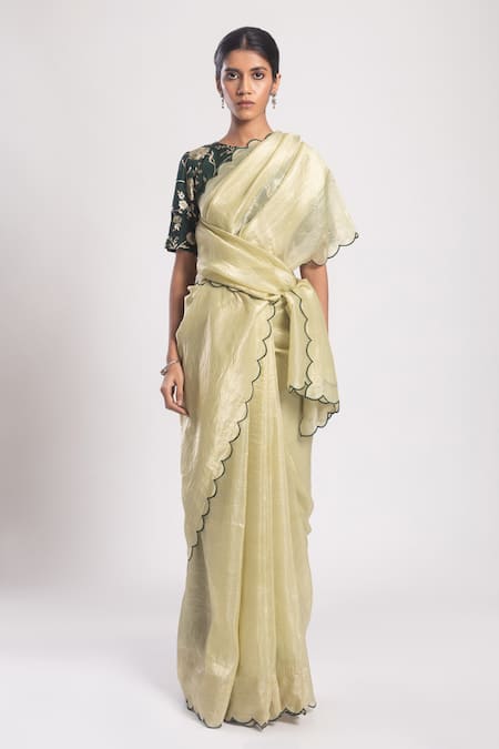Tuli_Green Organza Yuni Scallop Trimmed Saree _Online_at_Aza_Fashions