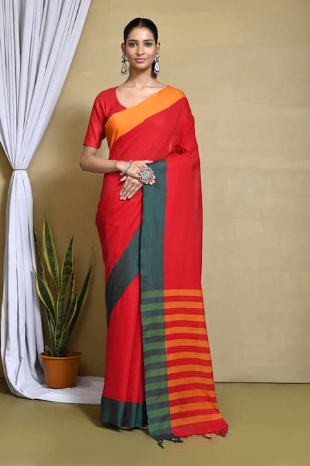 Nazaakat by Samara Singh Red Pure Cotton Plain Color Block Pattern Saree With Running Blouse