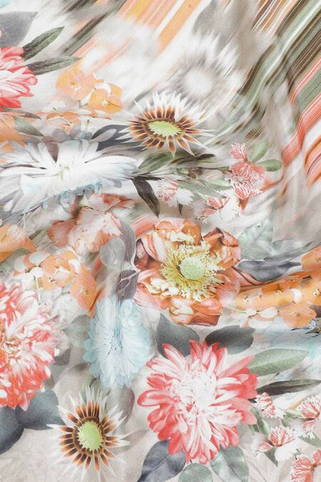 Shop Shingora Green Floral And Striped Print Silk Stole Online at Aza Fashions Shop_Shingora_Green Floral And Striped Print Silk Stole _Online_at_Aza_Fashions