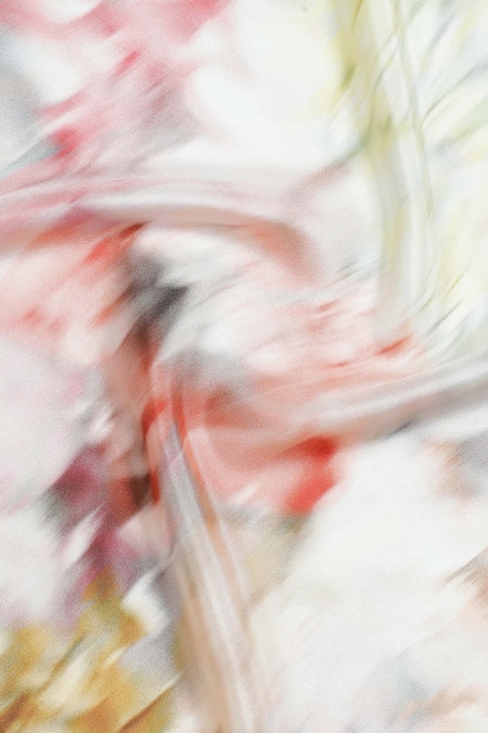 Shop_Shingora_Peach Floral Ombre Pattern Silk Stole _Online_at_Aza_Fashions