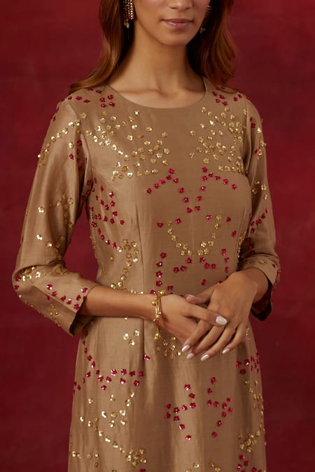 Shop Ikshita Choudhary Beige Chanderi Silk, Tissue Sequins, Embroidery Round Neck Hand Kurta Set Online at Aza Fashions Shop_Ikshita Choudhary_Beige Chanderi Silk, Tissue Sequins, Embroidery Round Neck Hand Kurta Set _Online_at_Aza_Fashions