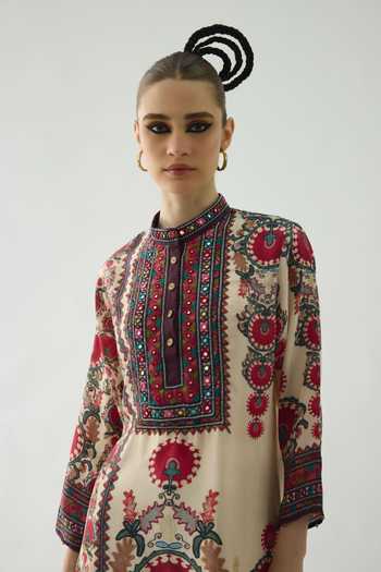 Shop Rajdeep Ranawat Beige Silk Mirrors, Embroidery Bandeau Baaka Bud Blossom Print High Low Tunic Shop_Rajdeep Ranawat_Beige Silk Mirrors, Embroidery Bandeau Baaka Bud Blossom Print High Low Tunic