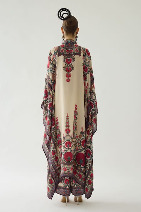 Shop Rajdeep Ranawat Beige Silk Mirrors Collared Sharifa Baroque Bloom Print Boxy Kaftan at Aza Fashions Shop_Rajdeep Ranawat_Beige Silk Mirrors Collared Sharifa Baroque Bloom Print Boxy Kaftan _at_Aza_Fashions