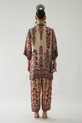 Shop Rajdeep Ranawat Beige Silk Bandeau Neck Ghazal Wild Bloom Print Tunic at Aza Fashions Shop_Rajdeep Ranawat_Beige Silk Bandeau Neck Ghazal Wild Bloom Print Tunic _at_Aza_Fashions