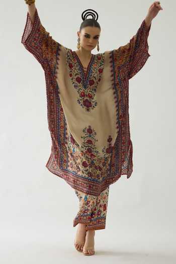Buy Rajdeep Ranawat Beige Silk Beads V-neck Ghufrina Fleur Meadow Print Kaftan Online at Aza Fashions Buy_Rajdeep Ranawat_Beige Silk Beads V-neck Ghufrina Fleur Meadow Print Kaftan _Online_at_Aza_Fashions