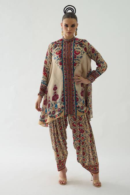 Rajdeep Ranawat_Beige Silk Embroidery Bandeau Neck Nilofer French Florid Print Tunic _at_Aza_Fashions