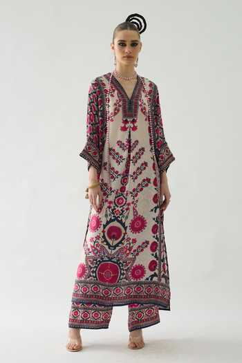 Buy Rajdeep Ranawat Red Silk Embroidery V-neck Banera Floral Print V Kimono Tunic Online at Aza Fashions Buy_Rajdeep Ranawat_Red Silk Embroidery V-neck Banera Floral Print V Kimono Tunic _Online_at_Aza_Fashions