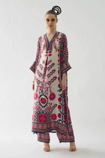 Shop Rajdeep Ranawat Red Silk Embroidery V-neck Banera Floral Print V Kimono Tunic Online at Aza Fashions Shop_Rajdeep Ranawat_Red Silk Embroidery V-neck Banera Floral Print V Kimono Tunic _Online_at_Aza_Fashions