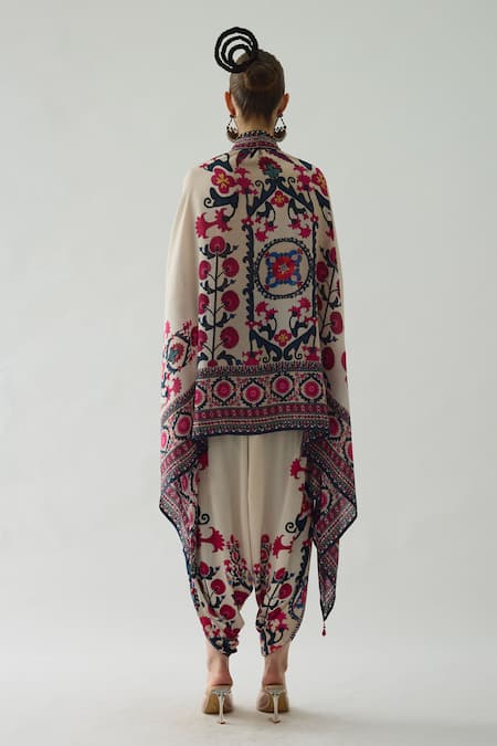 Rajdeep Ranawat Chloe Fleur Garden Print Front Open Cape With Belt 