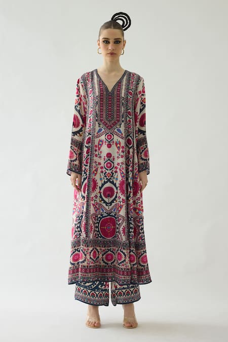 Rajdeep Ranawat_Maroon Silk Embroidery V-neck Adavi Flower Print Anarkali _Online_at_Aza_Fashions