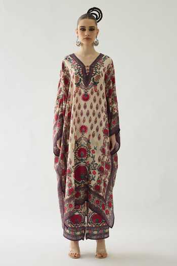 Rajdeep Ranawat_Maroon Silk Embroidery, Beads V-neck Gufrina Garden Print Kaftan _Online_at_Aza_Fashions