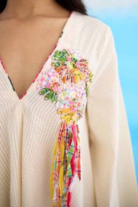 Buy_Nikasha_Cream Cotton Ribbons, Beads V-neck Placed Applique A-line Dress _Online_at_Aza_Fashions