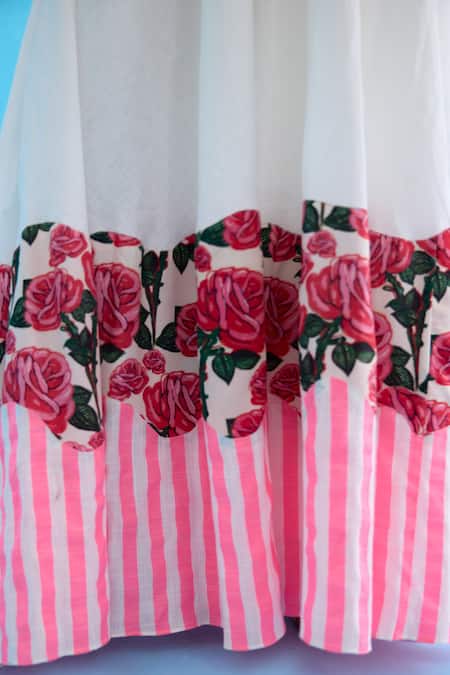 Nikasha White Cotton, Linen Split V-neck Bubble Sleeve Maxi Dress at Aza Fashions Nikasha_White Cotton, Linen Split V-neck Bubble Sleeve Maxi Dress _at_Aza_Fashions